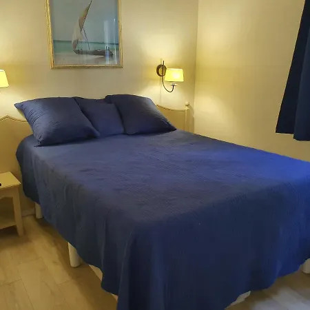 6 Pers Grande Terrasse Superbe Vue Et Golfe De Saint Tropez, Piscine Apartment *
