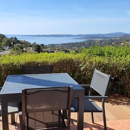 6 Pers Grande Terrasse Superbe Vue Et Golfe De Saint Tropez, Piscine Lejlighed