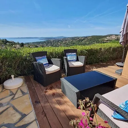 6 Pers Grande Terrasse Superbe Vue Et Golfe De Saint Tropez, Piscine Lejlighed *
